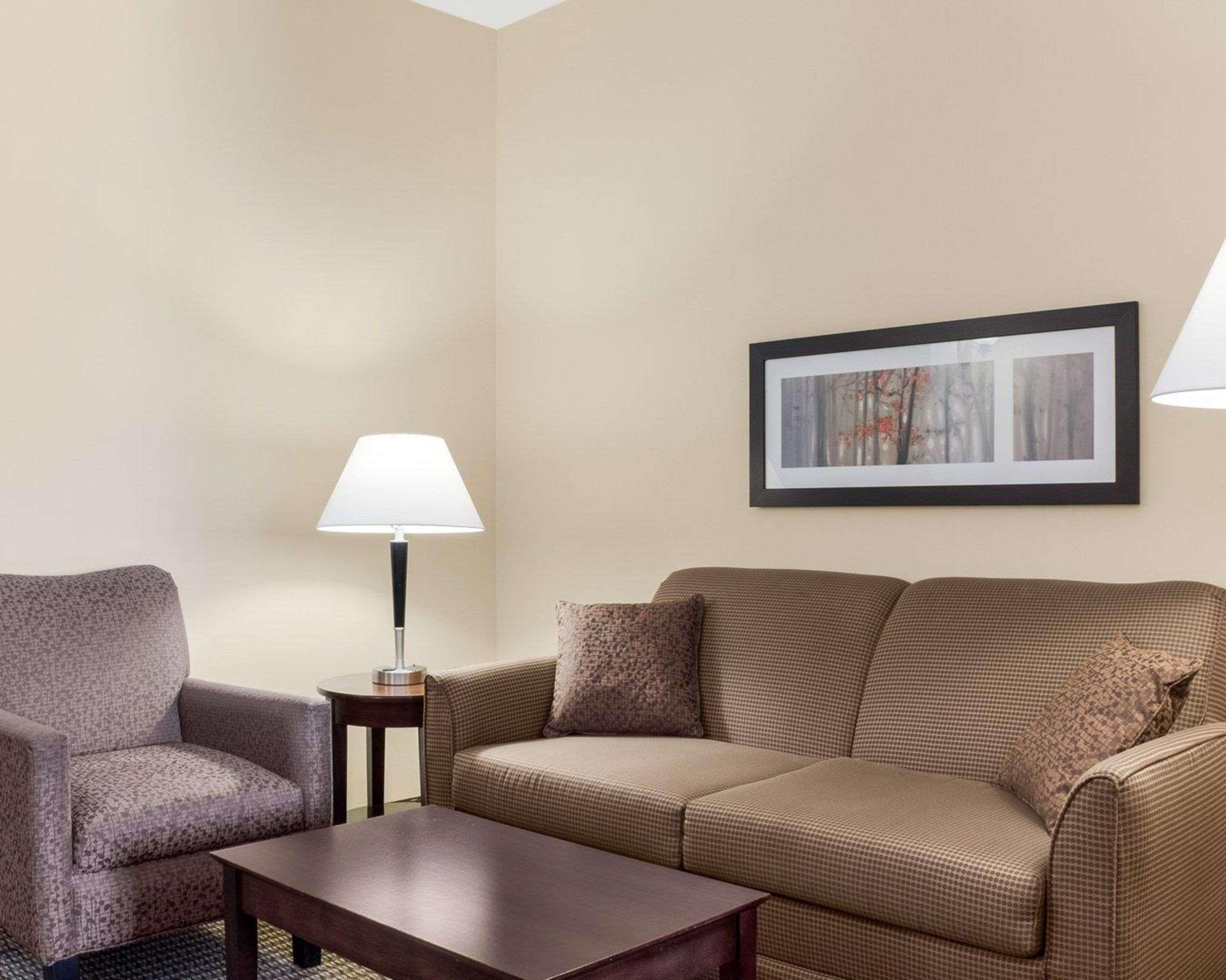Comfort Suites Conference Center Rapid City Dış mekan fotoğraf